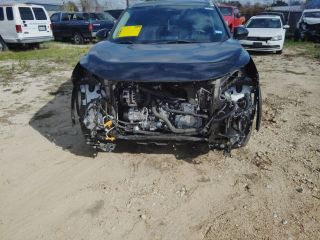 2024 Nissan Rogue SV FWD - Exterior Front Center Image